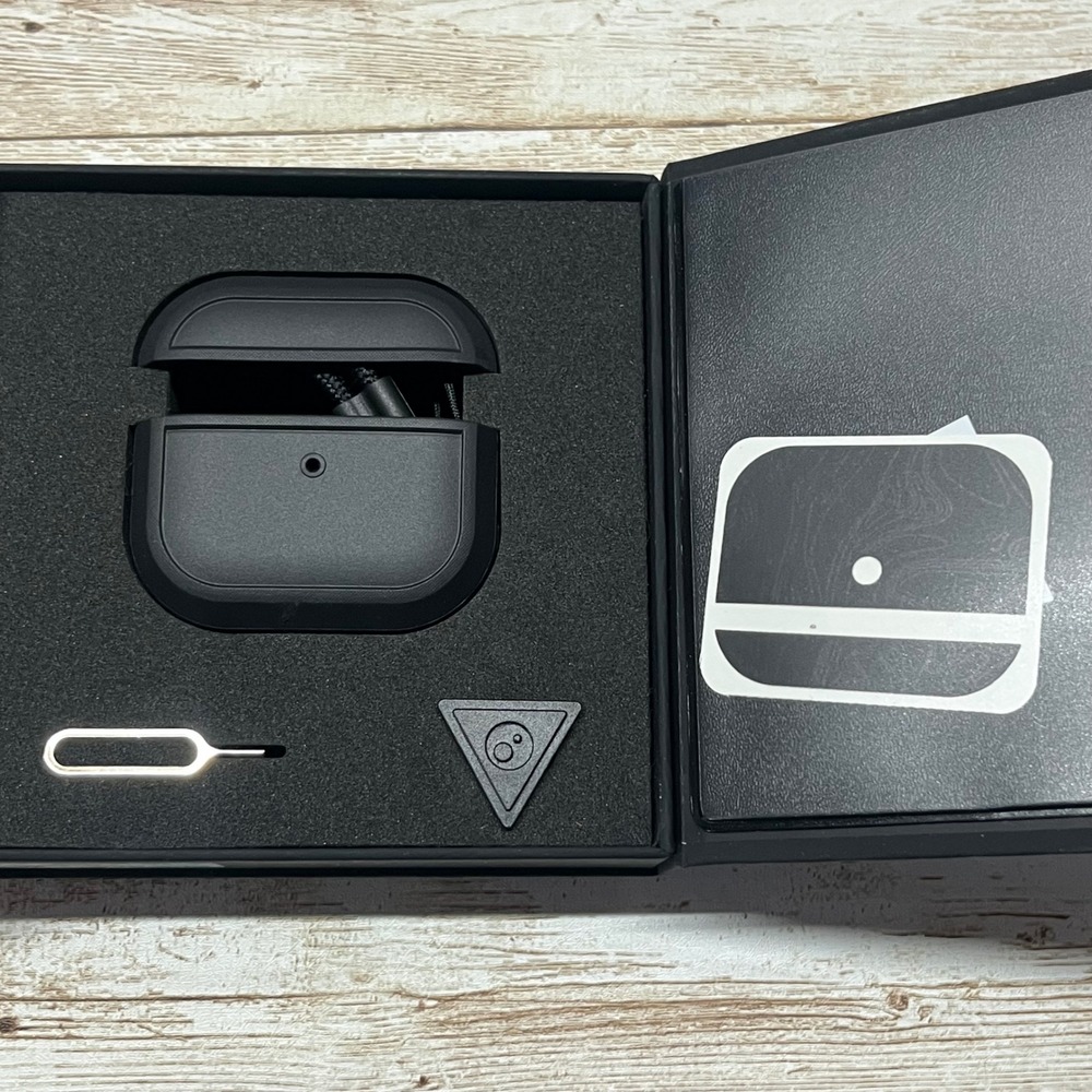 dbrand Grip Case‎ for Apple AirPods 3 Black Topograph Protective Skin